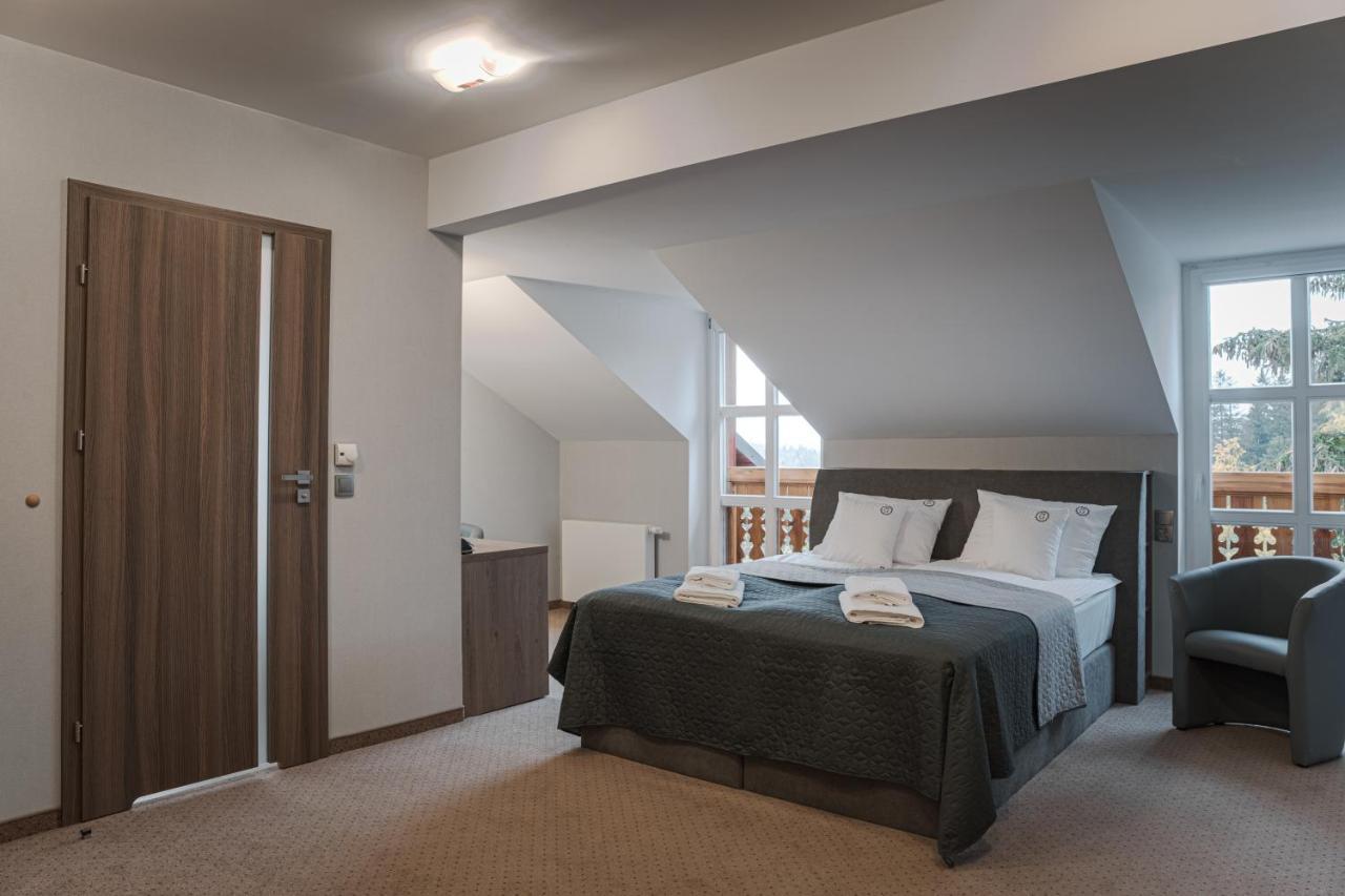 Hotel Grey Spa 斯克拉斯卡波伦巴 外观 照片