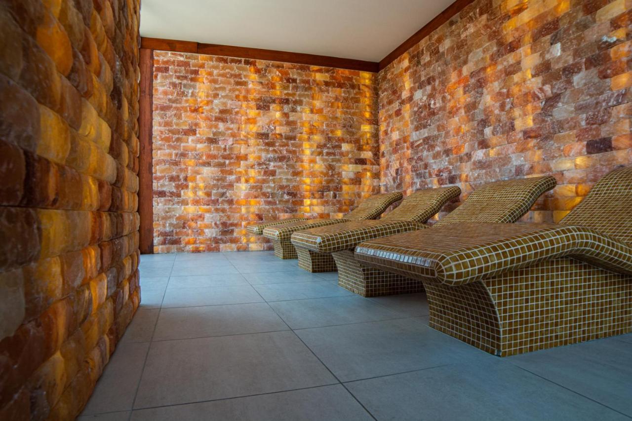 Hotel Grey Spa 斯克拉斯卡波伦巴 外观 照片